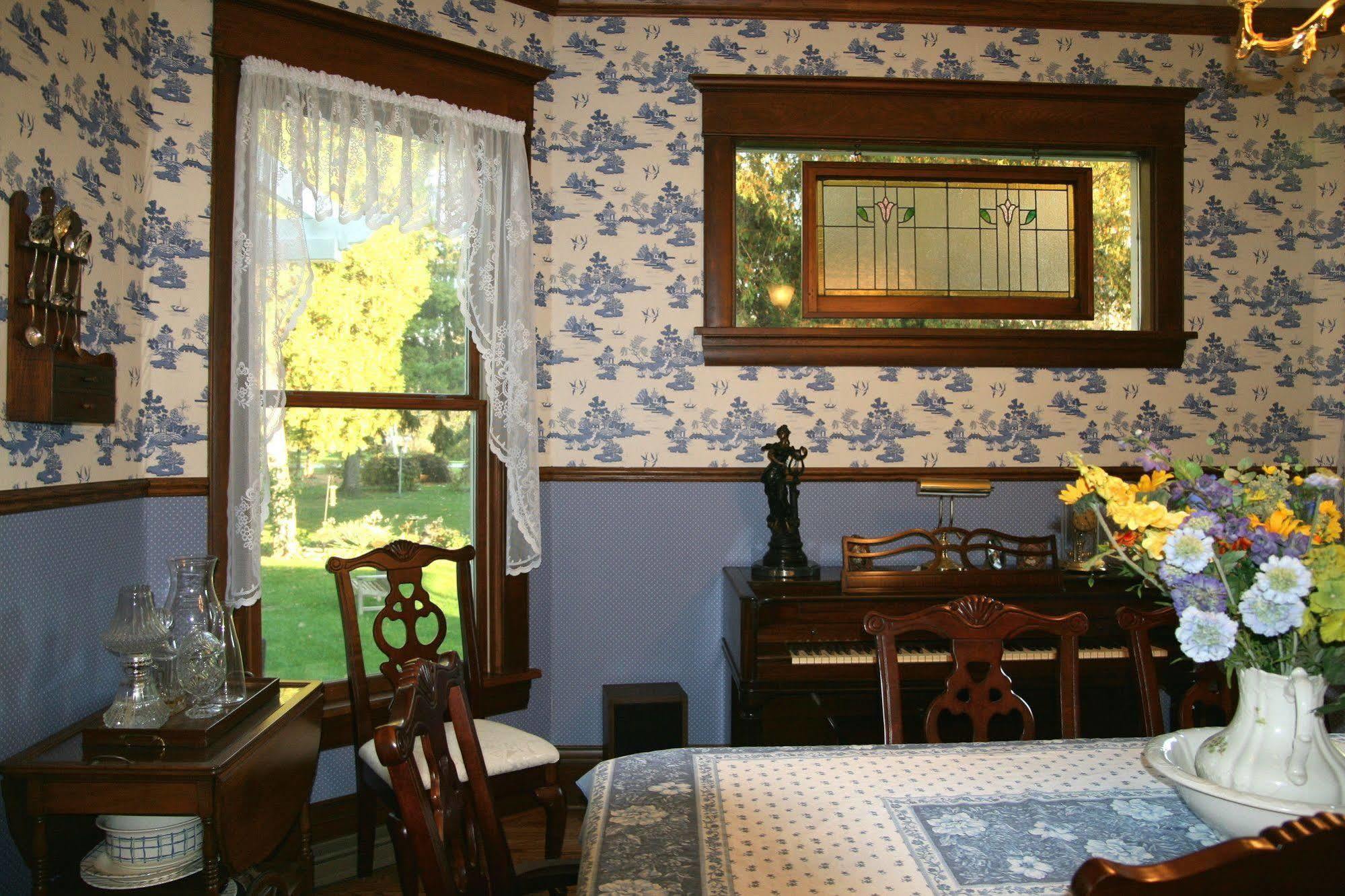 Cambridge Covington Manor B&B מראה חיצוני תמונה